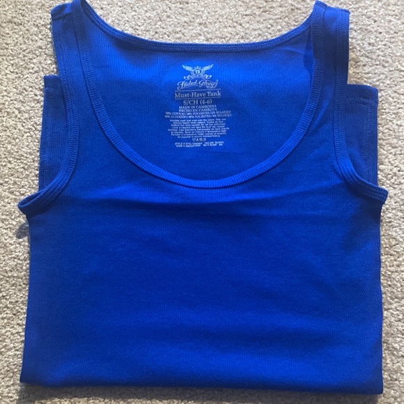 Bundle of 7 tanks - Picture 6 of 12